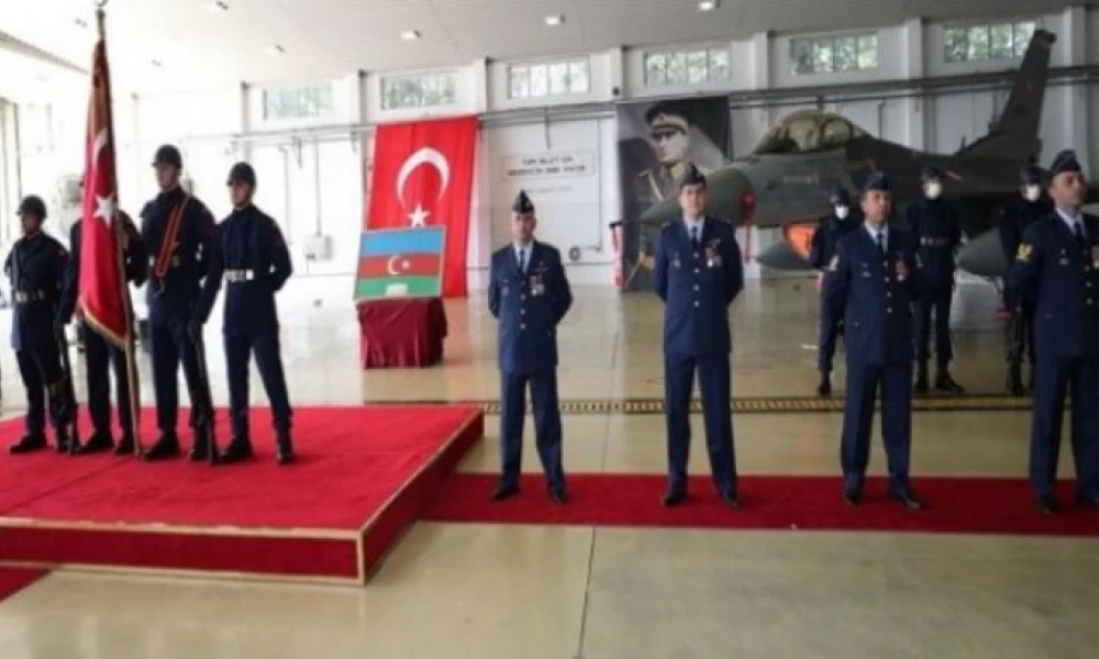 Το Αζερμπαϊτζάν απένειμε σε Τούρκους πιλότους μετάλλια "για διάκριση στη μάχη"-Τούρκοι “πολέμησαν” τους Αρμένιους στο Ναγκόρνο